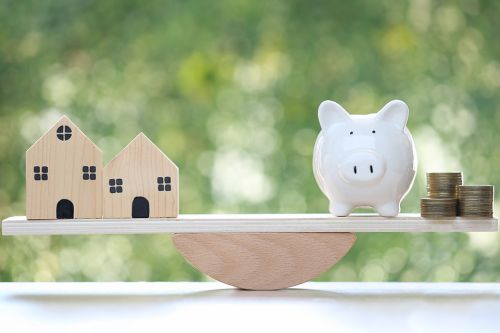 Foto: Haus und Sparschwein